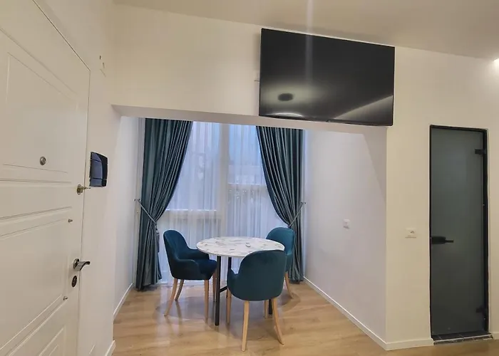 Karanxha's Séjour chez l'habitant Tirana